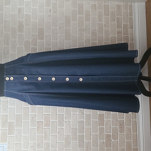 Women's Dark Blue Light Denim Front Buttons High Waist Skirt (Sz 4) - Picture 4 of 10